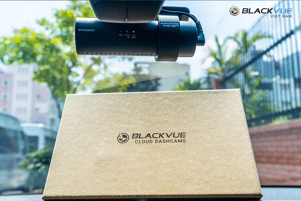 Camera hành trình Blackvue DR750X
